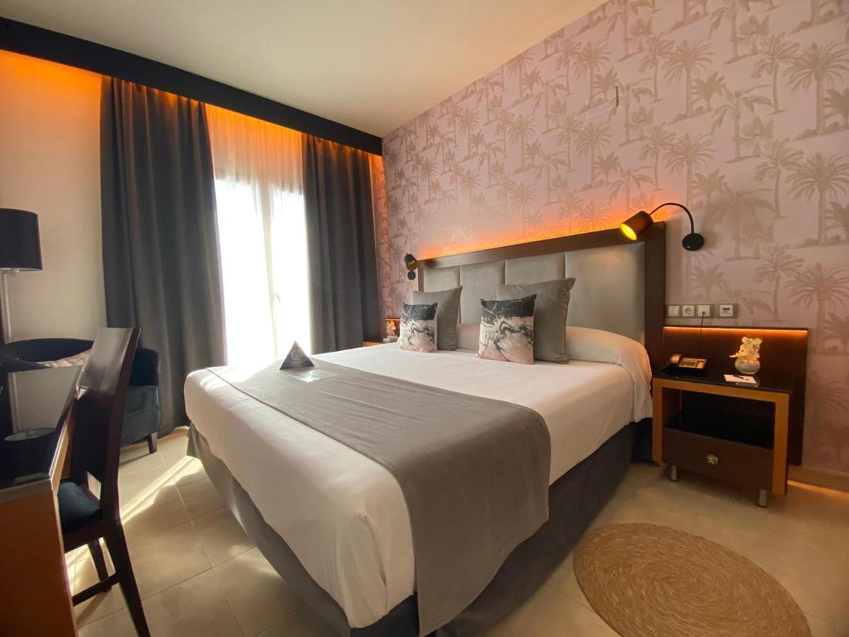 On Aleta Room Designed For Adults Almuñécar Extérieur photo