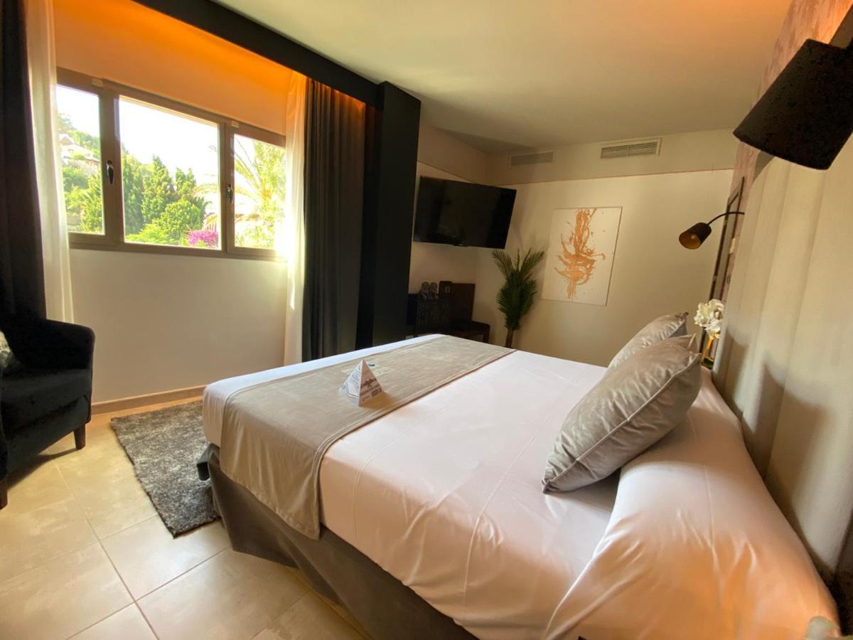 On Aleta Room Designed For Adults Almuñécar Extérieur photo