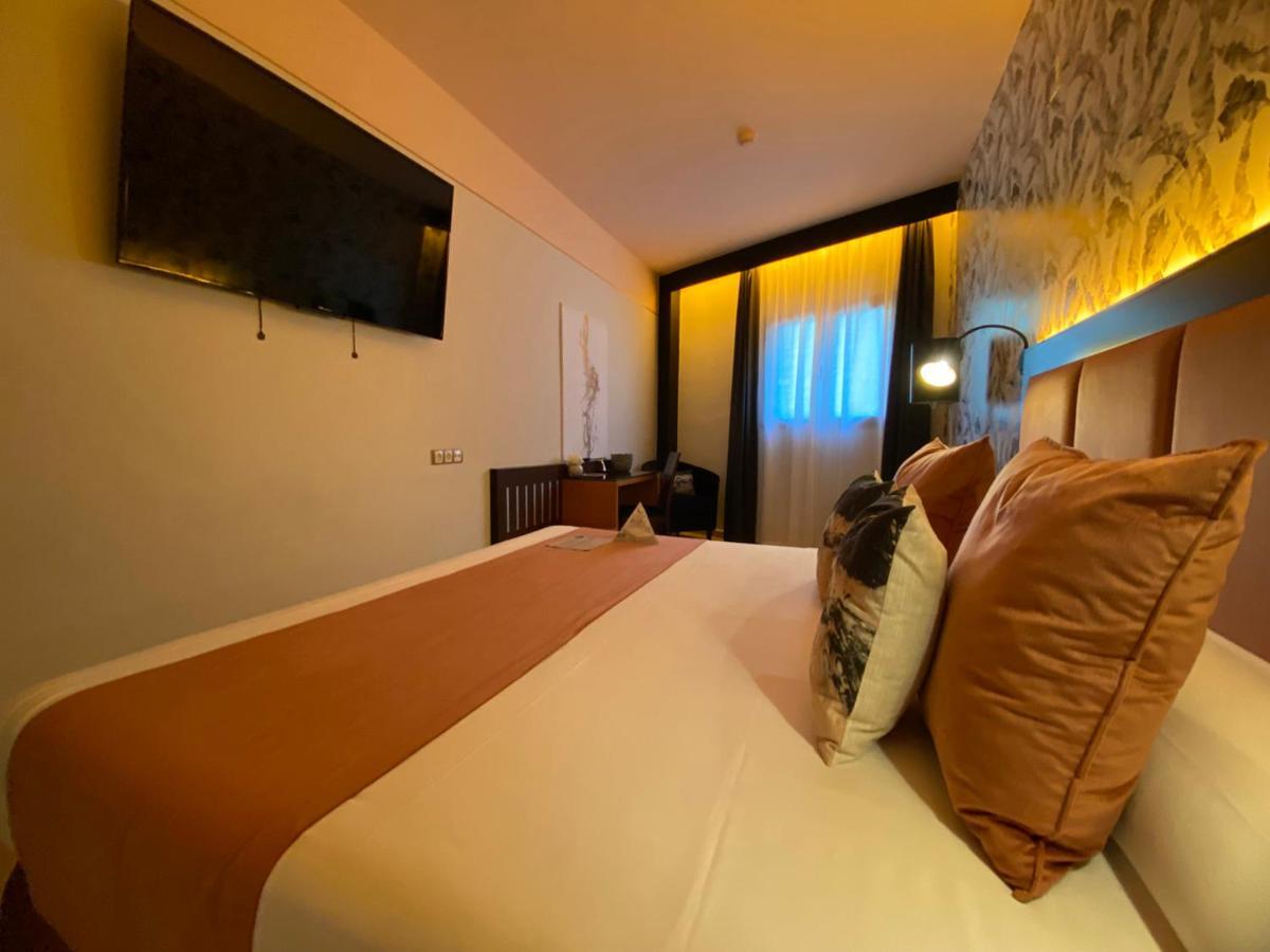 On Aleta Room Designed For Adults Almuñécar Extérieur photo
